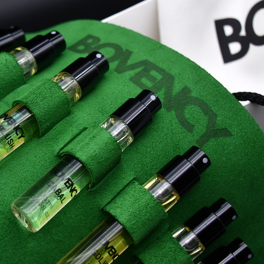 SIGNATURE TRAVEL COLLECTION